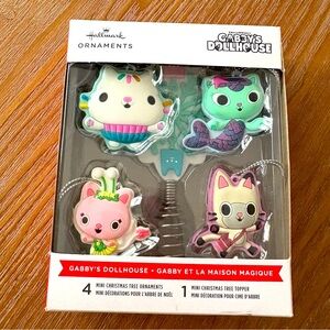 Hallmark NIB Gabby's Dollhouse Ornament Tree Topper Set